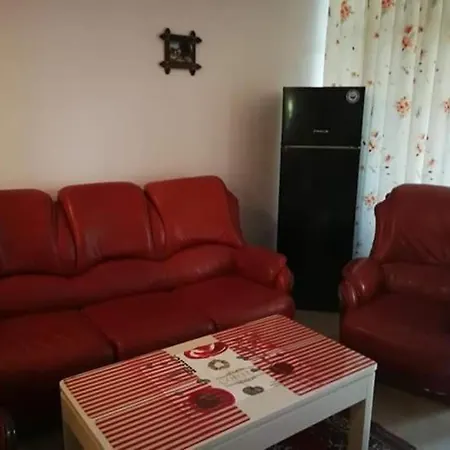 Aparthotel In Sunny Beach, Complex Sun Village, 80 Qm, 2 Bedrooms & Living Near To The Beach, Swimming Pool, Garden Sluneční pobřeží