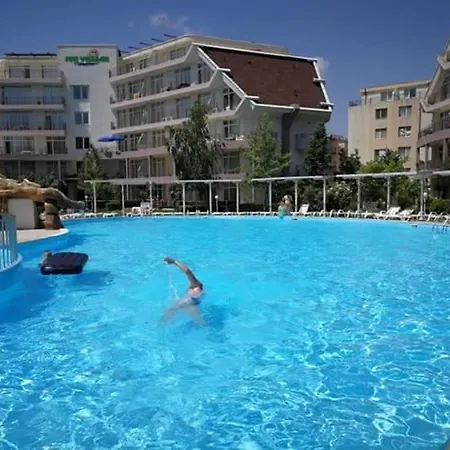 In Sunny Beach, Complex Sun Village, 80 Qm, 2 Bedrooms & Living Near To The Beach, Swimming Pool, Garden